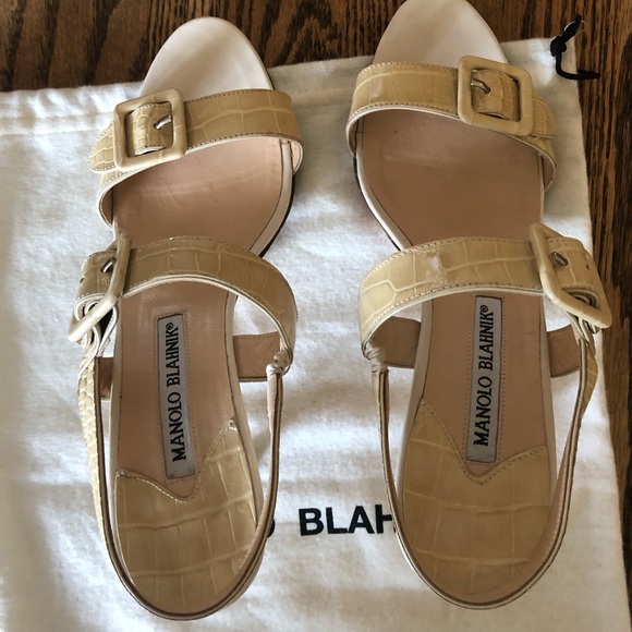 Manolo Blahnik - Picture 4 of 5